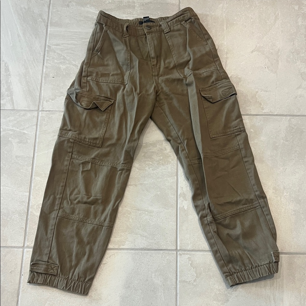 Forever 21 Olive Green Cargo Joggers